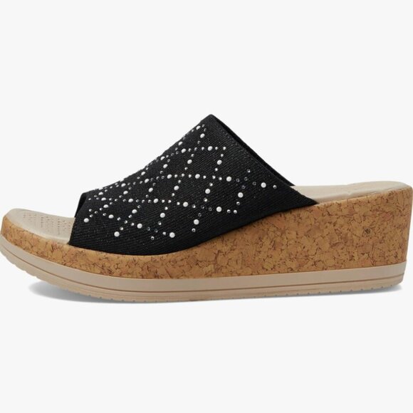 Bzees Royal Wedge Sandals - Picture 2 of 4